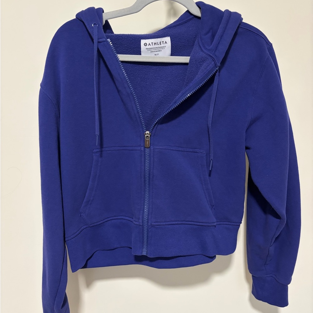 Athleta women’s cropped hooded sweatshirt MP